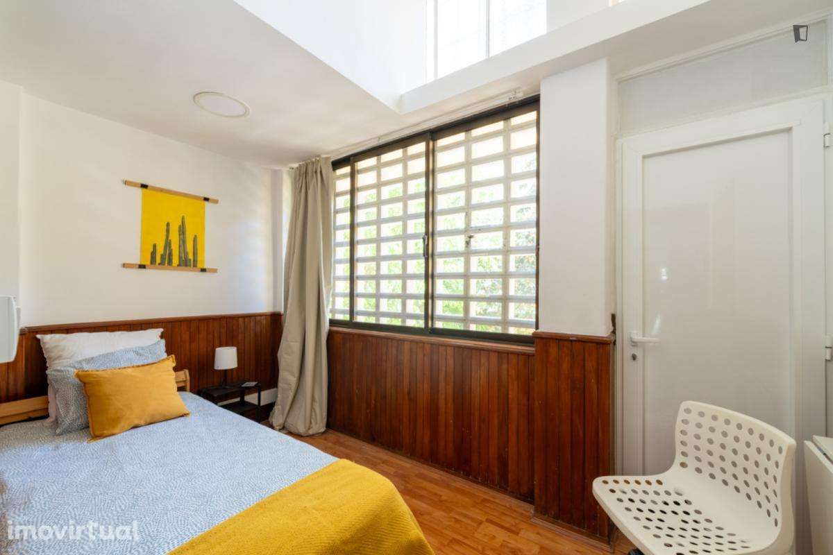 Quarto - localizado em Campo de Ourique Lisbon - Grande imagem: 4/18