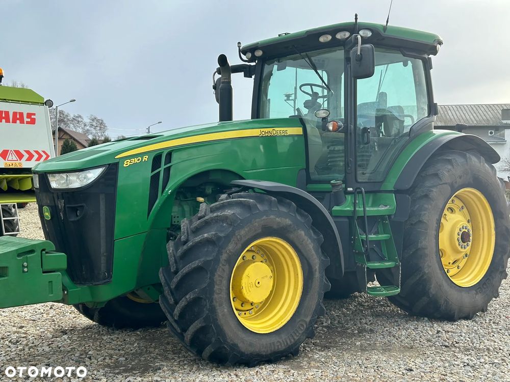 John Deere 8310R - 1