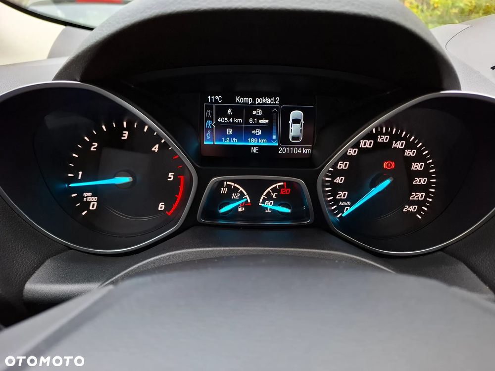 Ford Kuga 2.0 TDCi 2x4 Titanium - 19