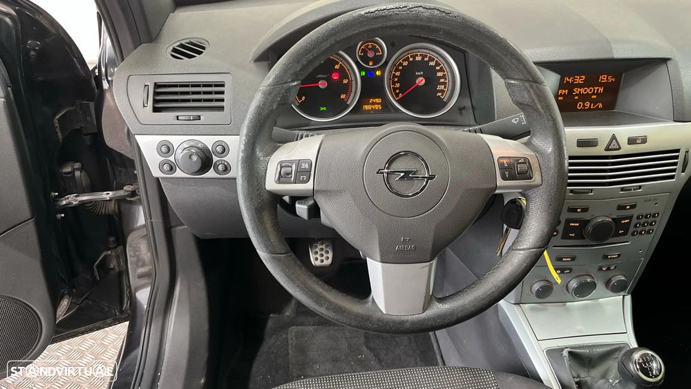 Opel Astra GTC 1.3 CDTI - 21