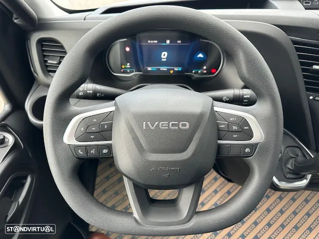 Iveco DAILY 35S16V cx. automática - 7