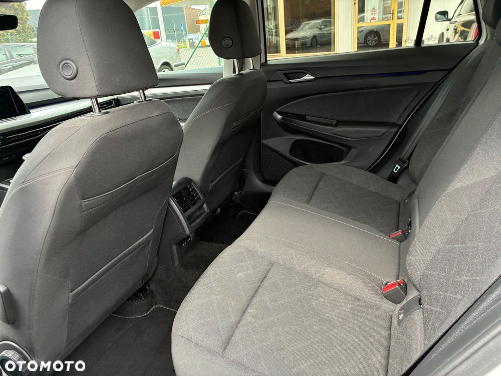 Volkswagen Golf 2.0 TDI Life - 11