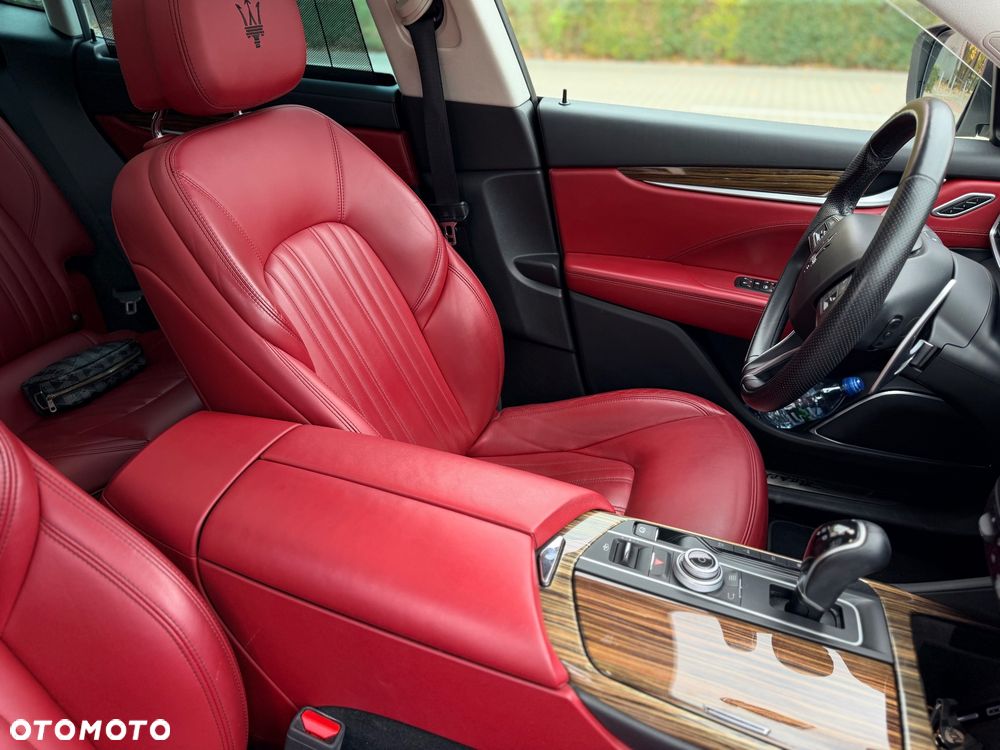 Maserati Levante - 33