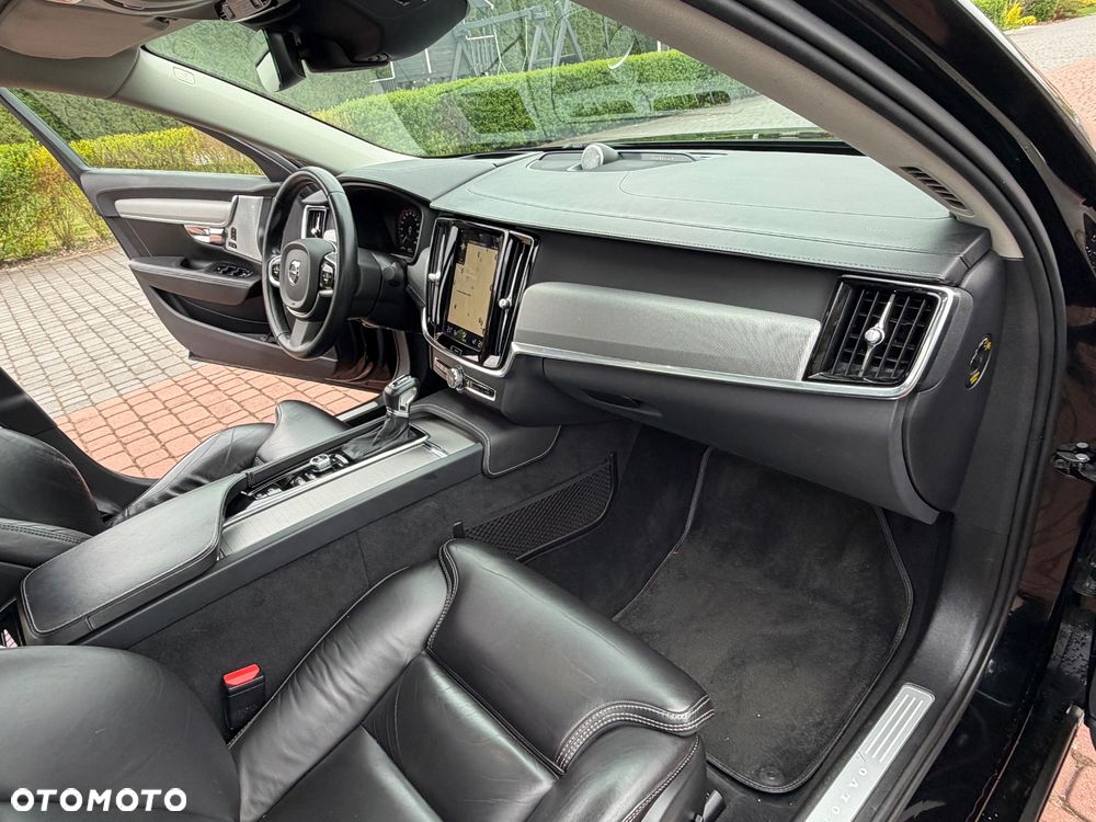 Volvo S90 D5 AWD Geartronic Inscription - 25