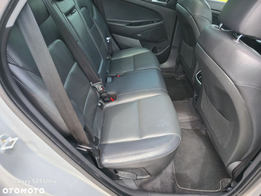 Hyundai Tucson blue 1.6 CRDi 2WD DCT Premium - 30