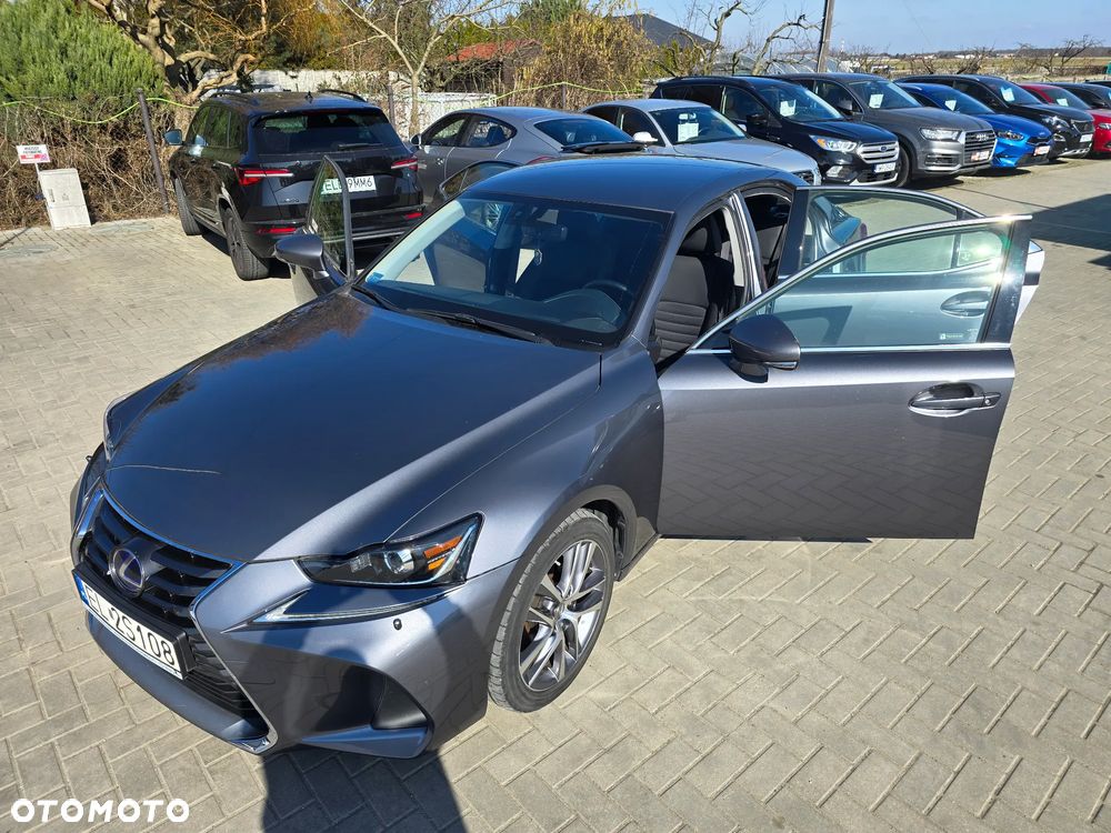 Lexus IS - 35