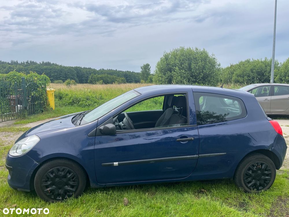 Renault Clio 1.2 16V Authentique - 2