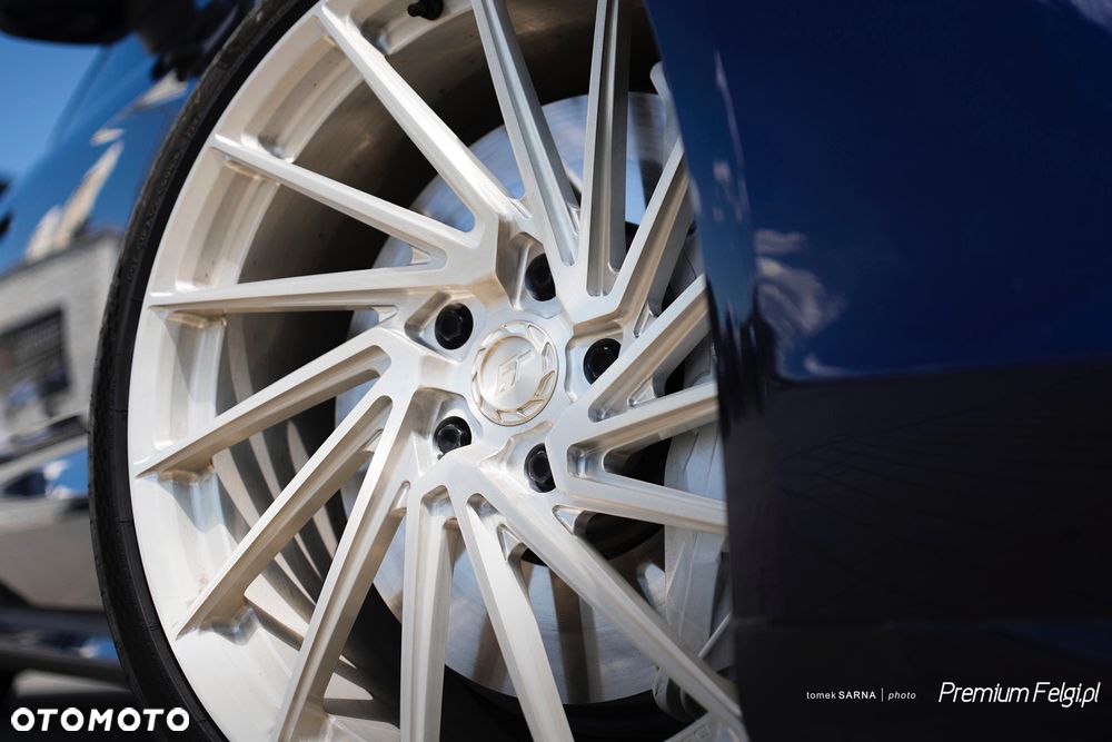 Porsche Taycan 22-calowe felgi Turismo RST  + opony letnie Michelin PS4 - 13