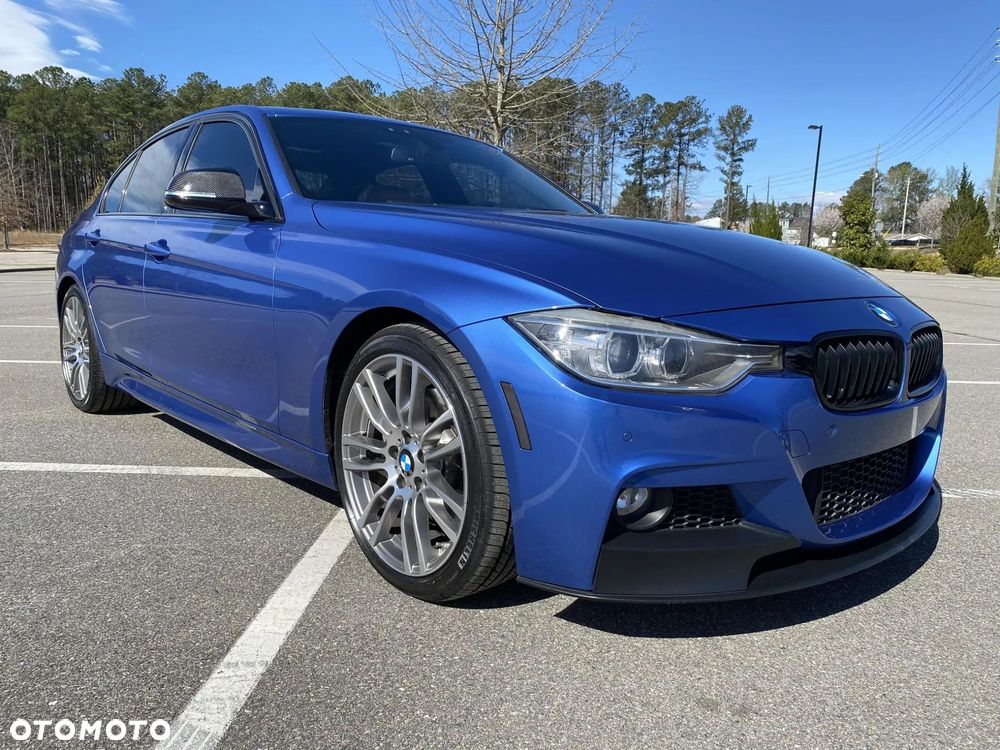 BMW Seria 3 335i Sport Line - 3
