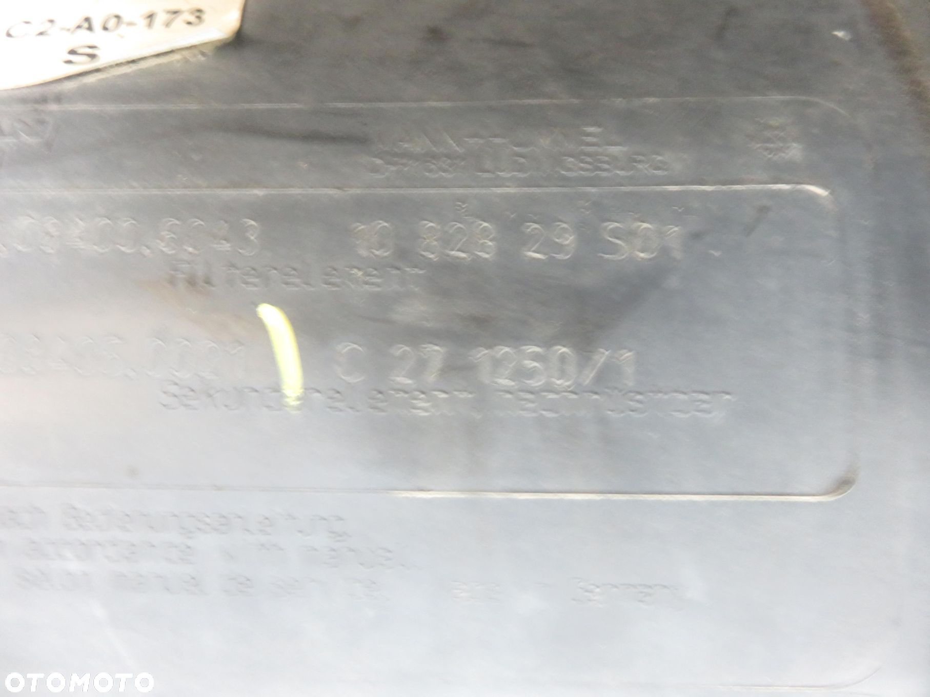 OBUDOWA FILTRA POWIETRZA MAN TGX I 18.480 - D 2676 LF 25 81084050021 - 9