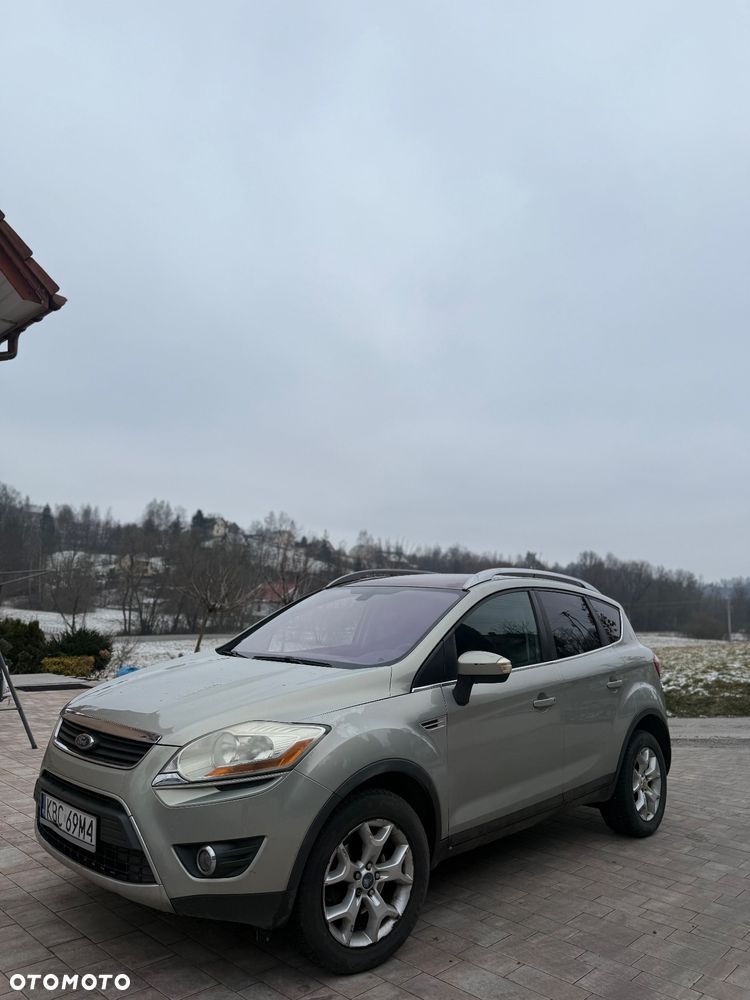 Ford Kuga 2.0 TDCi 4x4 Titanium - 2