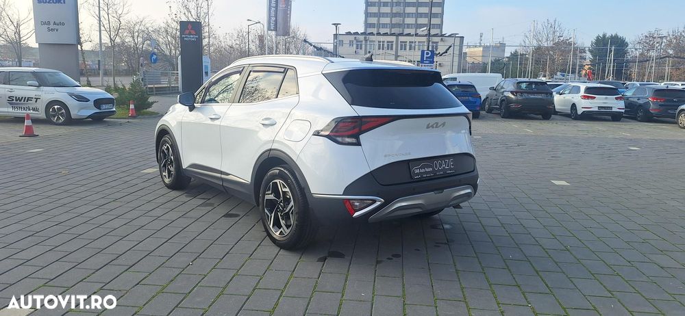 Kia Sportage 1.6 T-GDI 7DCT HP 4x2 MHEV Urban - 8