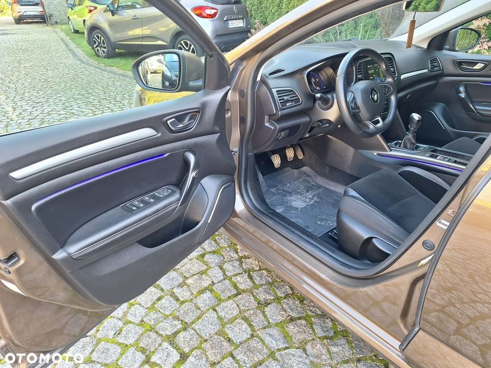 Renault Megane ENERGY dCi 110 INTENS - 9