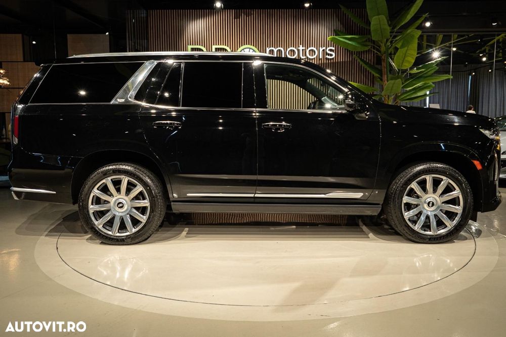 Cadillac Escalade - 22