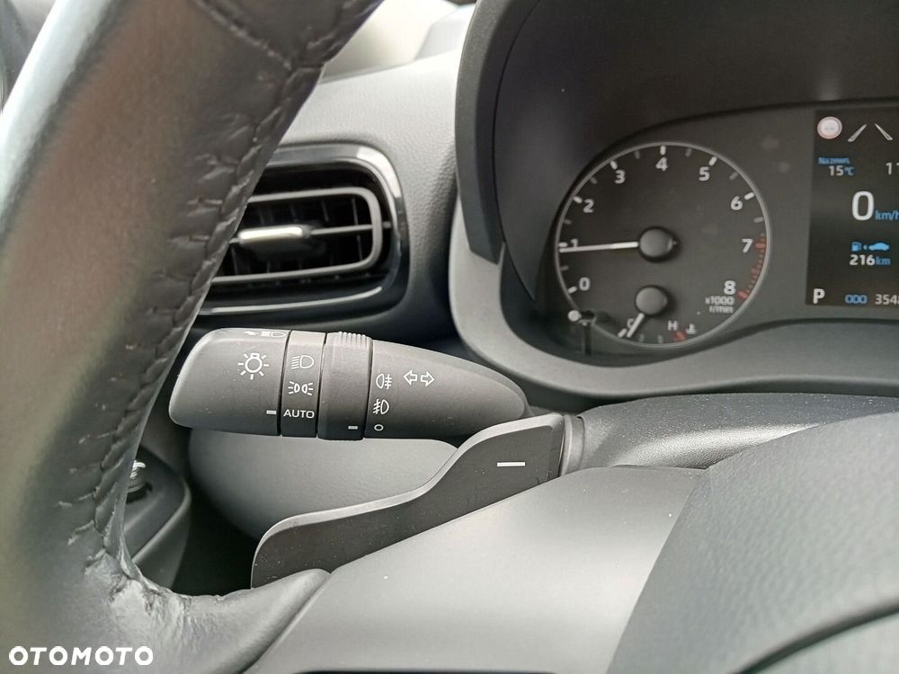 Toyota Yaris 1.5 Comfort CVT - 20