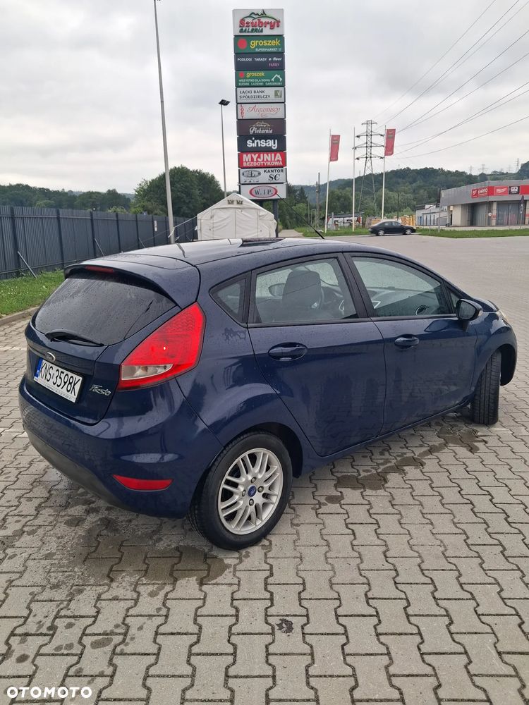 Ford Fiesta 1.4 TDCi Ambiente - 6
