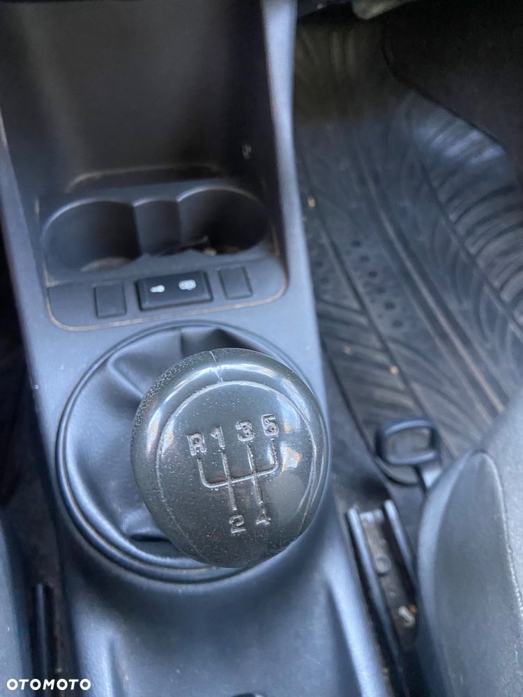 Skoda Roomster 1.6 TDI DPF Active PLUS EDITION - 26