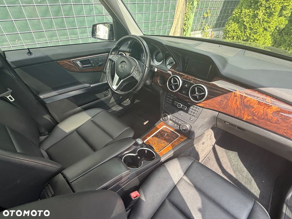 Mercedes-Benz GLK 350 4-Matic - 13
