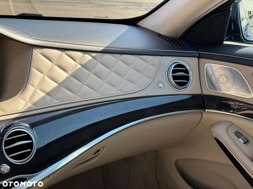Mercedes-Benz Klasa S 560 L 4Matic 9G-TRONIC - 32