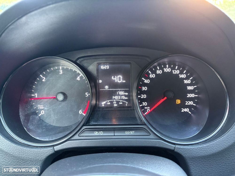 VW Polo 1.4 TDi Trendline - 38