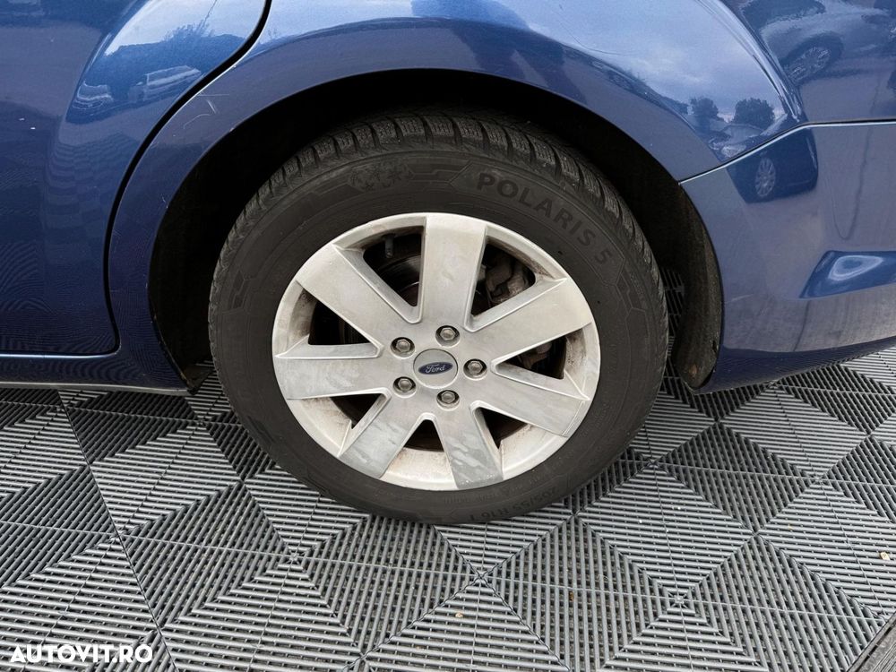 Ford Focus - 12