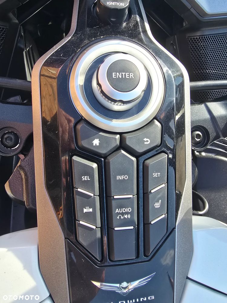 Honda GL - 16