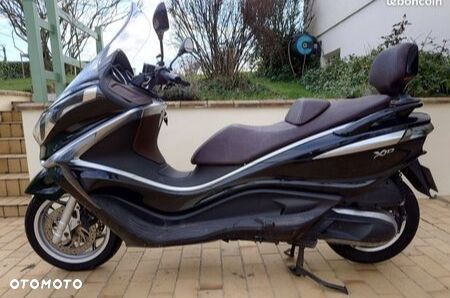 Piaggio X10 - 1