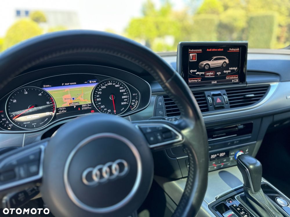 Audi A6 Allroad - 12