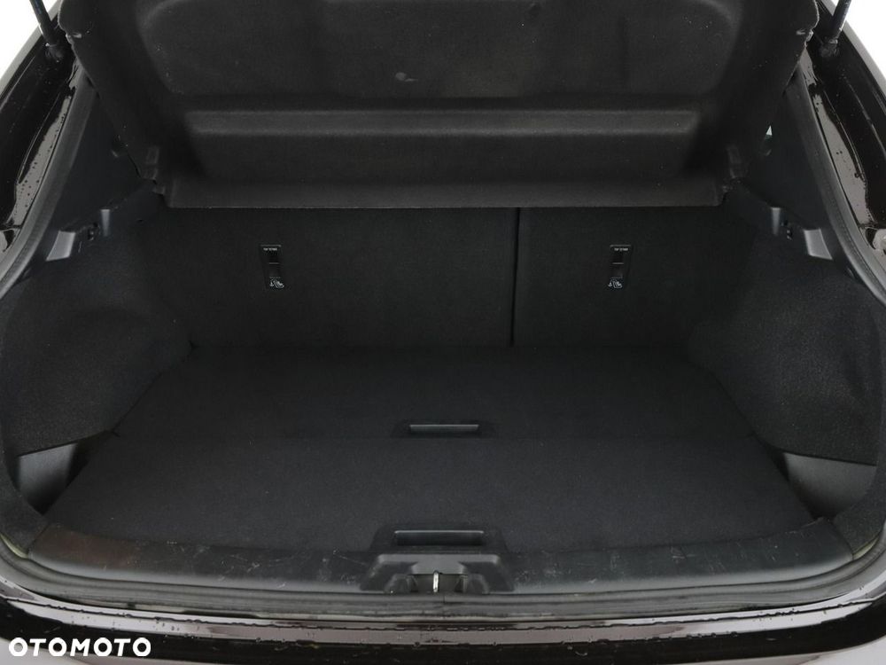 Nissan Qashqai 1.6 DIG-T N-Connecta - 21