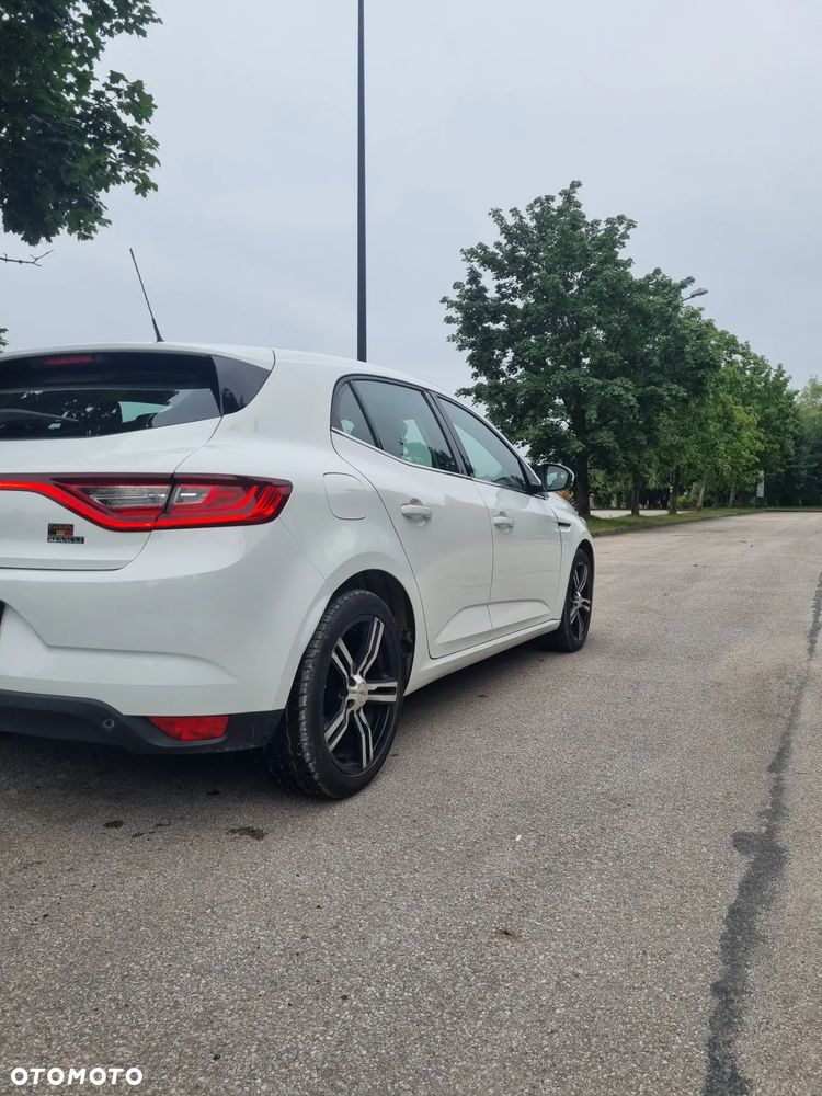 Renault Megane 1.5 dCi Life - 4