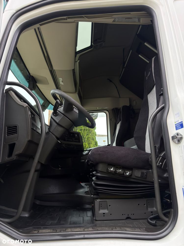 Volvo FH 500 GLOBETROTTER XL - 19