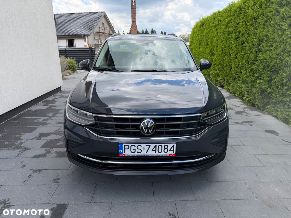 Volkswagen Tiguan - 3