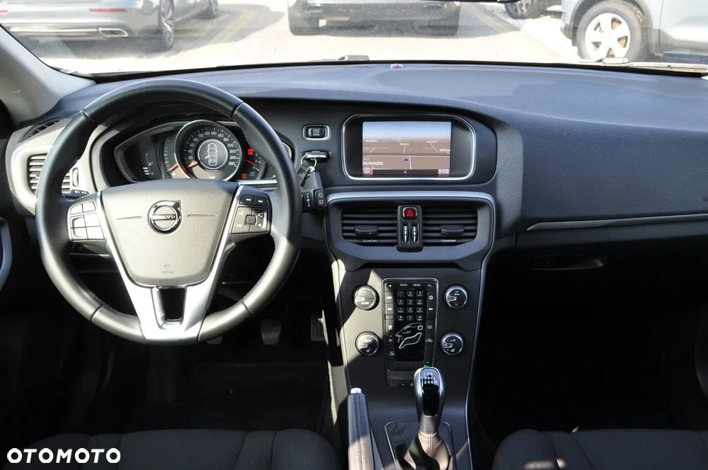 Volvo V40 T3 Drive-E Dynamic Edition - 31
