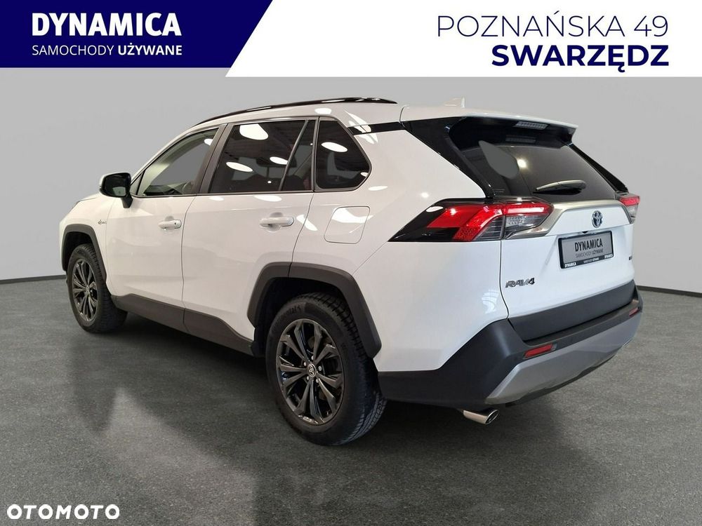 Toyota RAV4 - 6