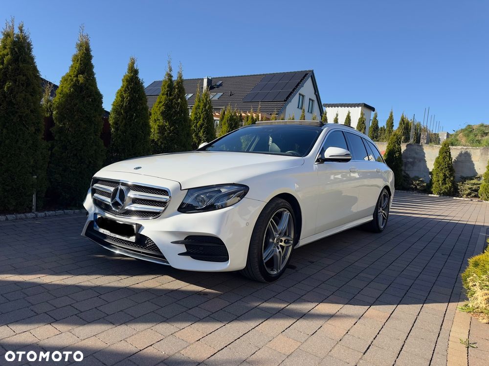 Mercedes-Benz Klasa E 220 d 9G-TRONIC - 1