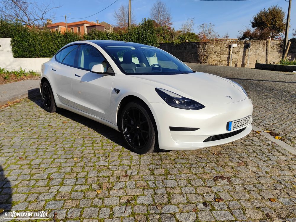 Tesla Model 3 Standard Range Plus RWD - 5
