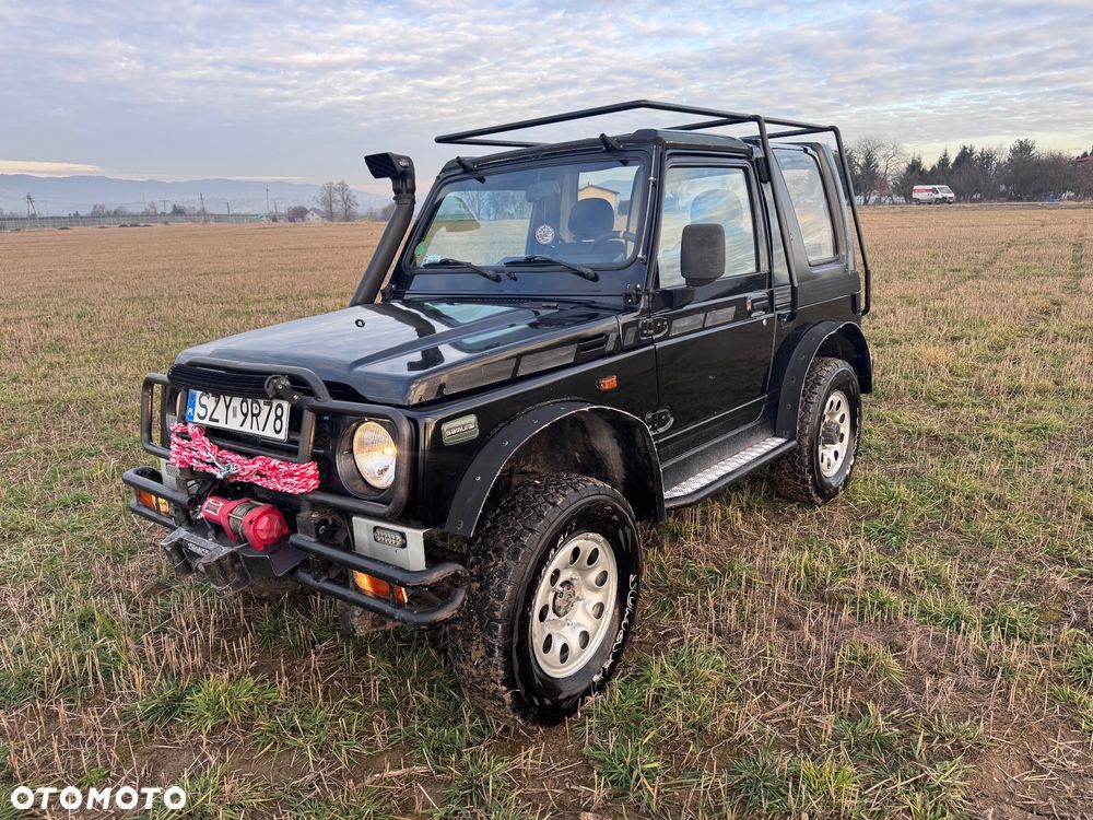 Suzuki Samurai 1.3 JX Canvas Top - 2
