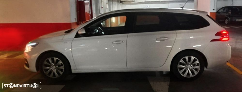 Peugeot 308 SW 1.5 BlueHDi Allure - 2