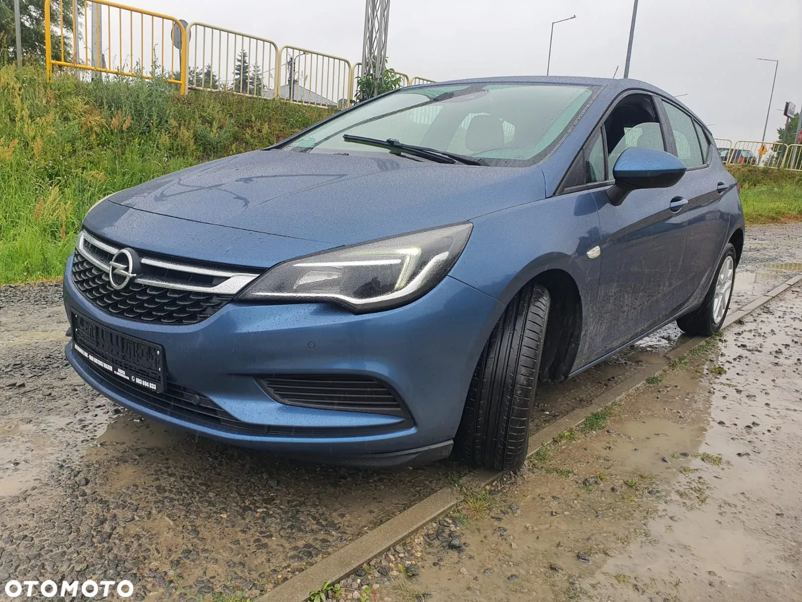 Opel Astra 1.6 D (CDTI) Dynamic - 10