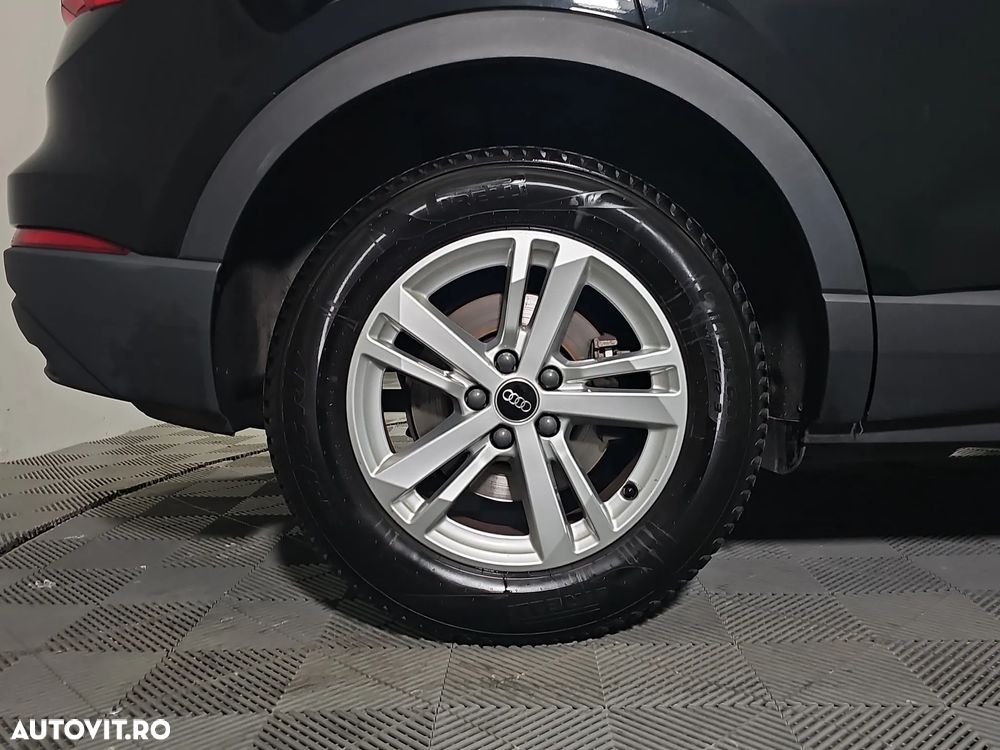 Audi Q3 45 TFSIe S tronic - 14