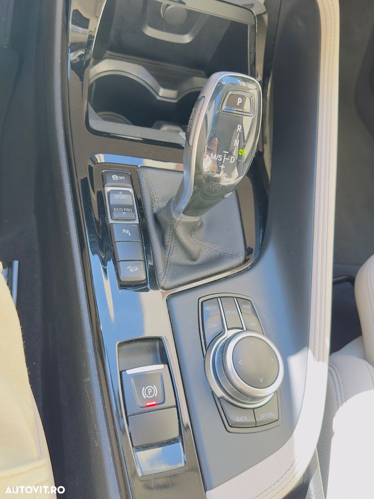 BMW X1 - 13