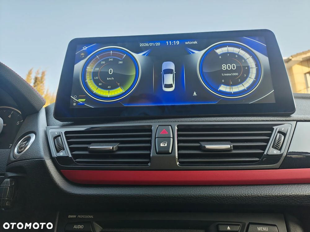 BMW X1 - 8
