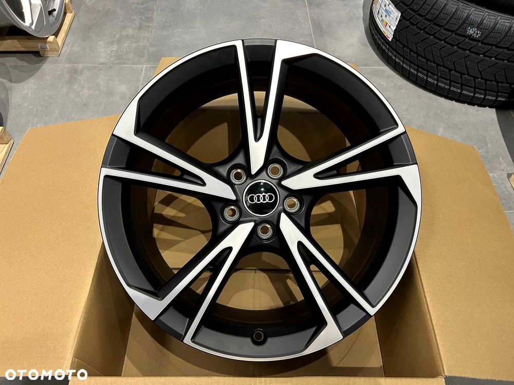 Oryginalne felgi 19 5x112 ET49 Audi A3 S3 8Y 8V 8P 8V0/071499 NOWE