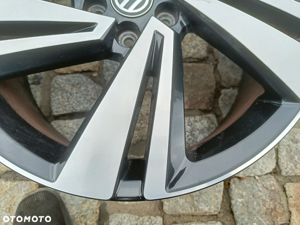 Felga aluminiowa 18 VW T-Cross T Cross 7Jx18 H2 ET39 2GM601025H - 9