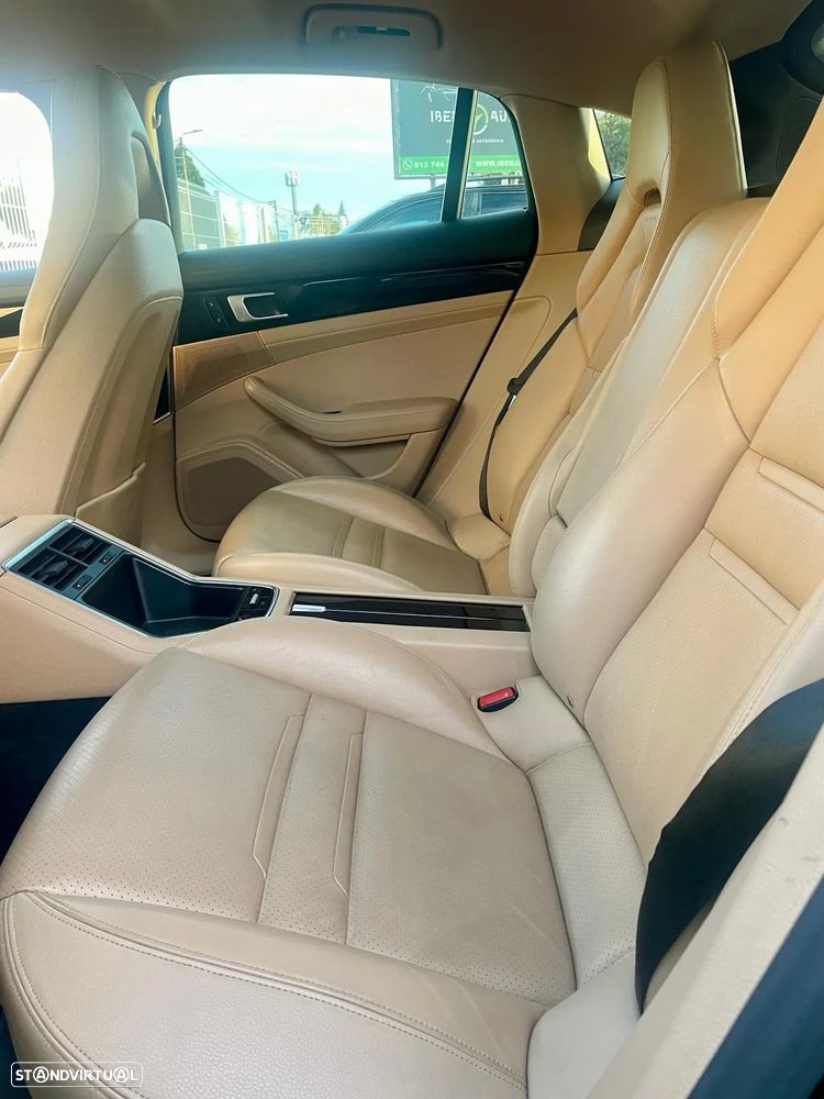 Porsche Panamera - 9