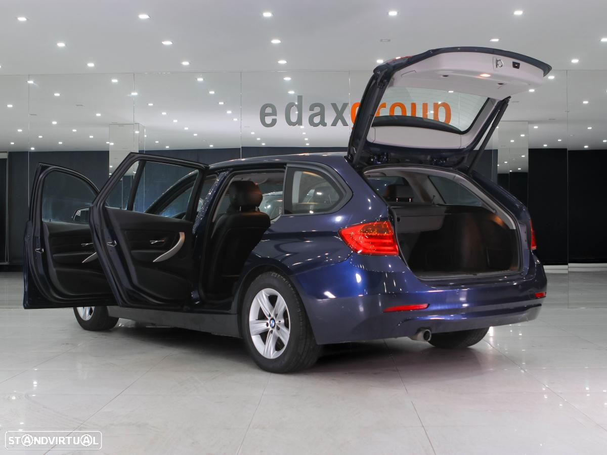 BMW 320 d Touring - 6