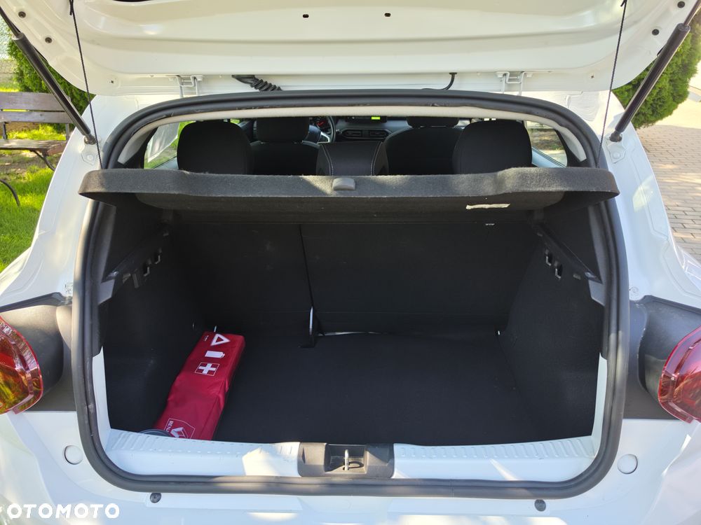 Dacia Sandero - 19