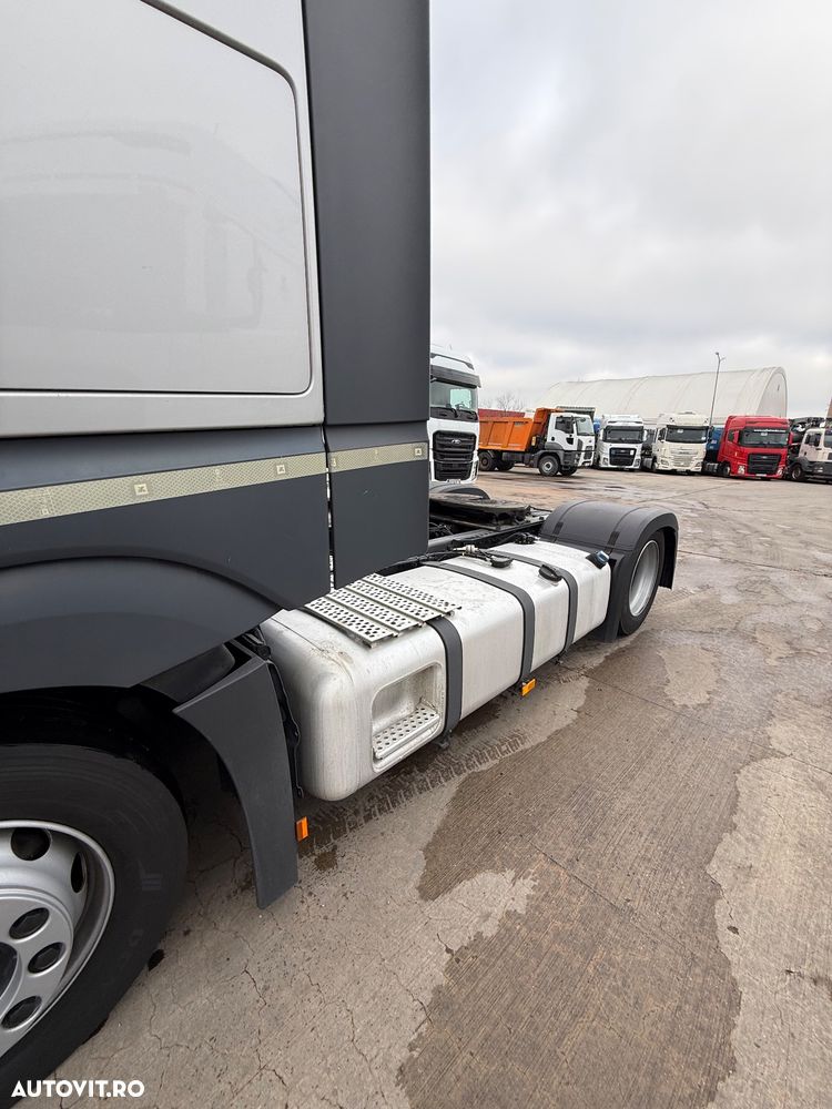 Mercedes-Benz Actros 1842 - 12