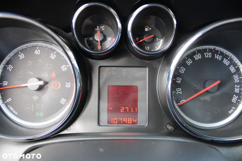 Opel Astra - 35