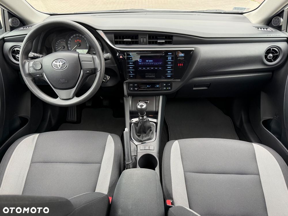 Toyota Auris 1.33 VVT-i Active - 30